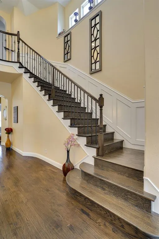1604 Woodrose Court