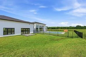 2284 County 2222 Road