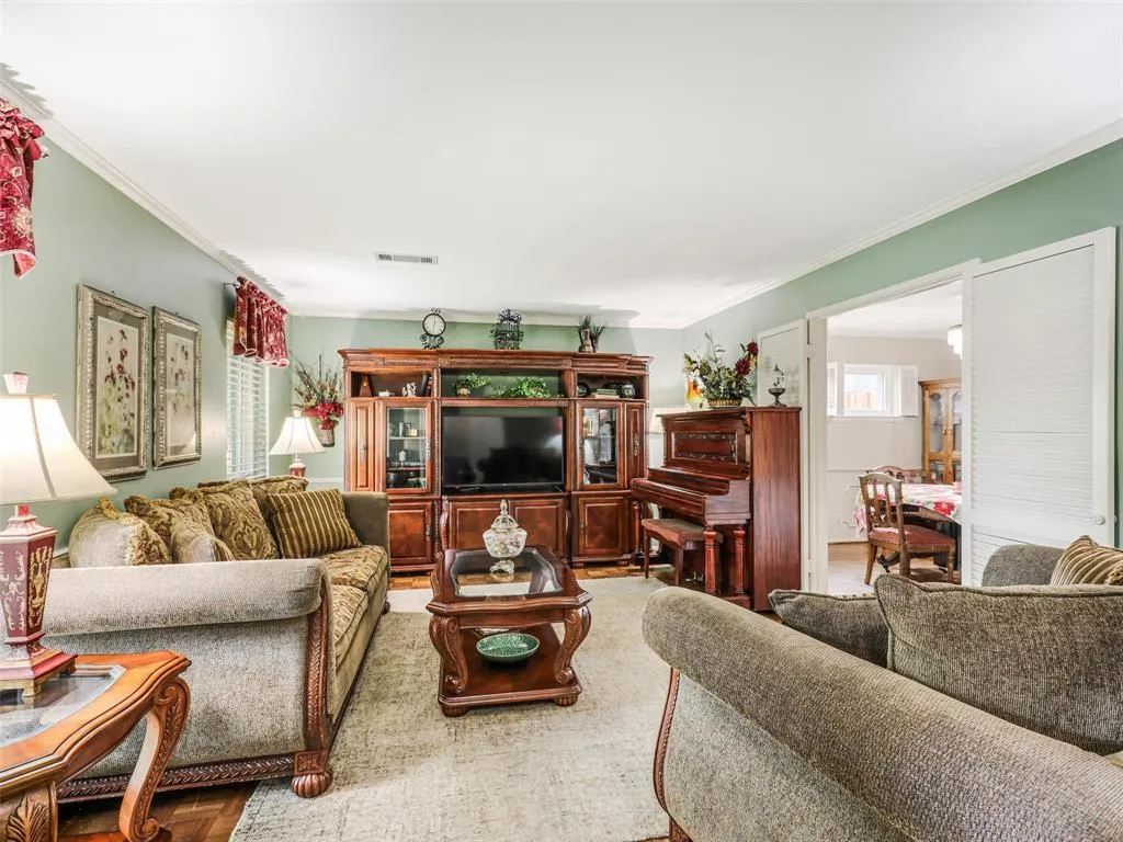 614 Winchester Drive