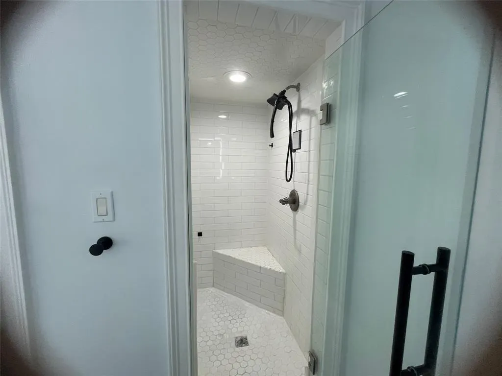 12112 Cross Creek Drive