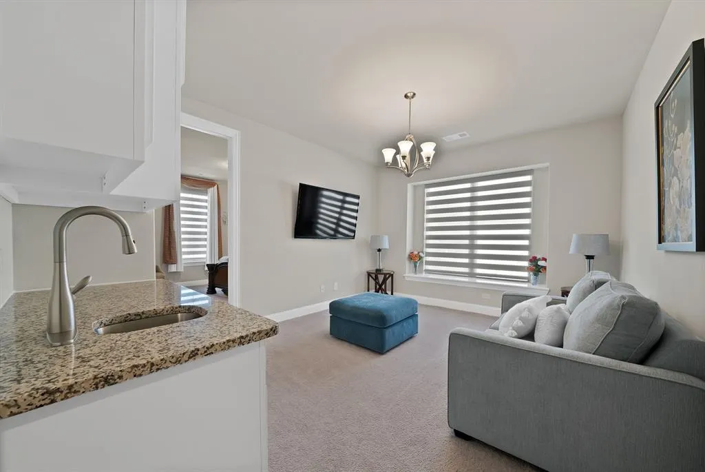 4612 Rocky Ridge Trail