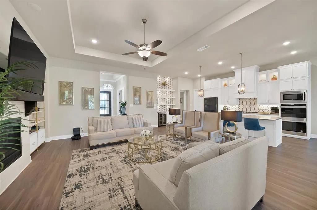 4612 Rocky Ridge Trail