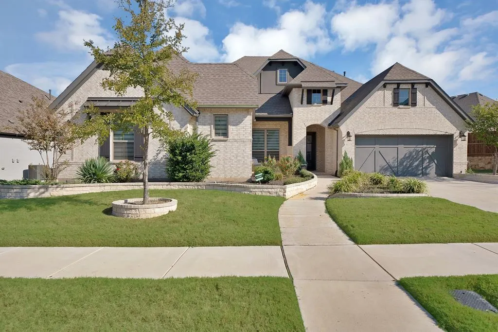 4612 Rocky Ridge Trail