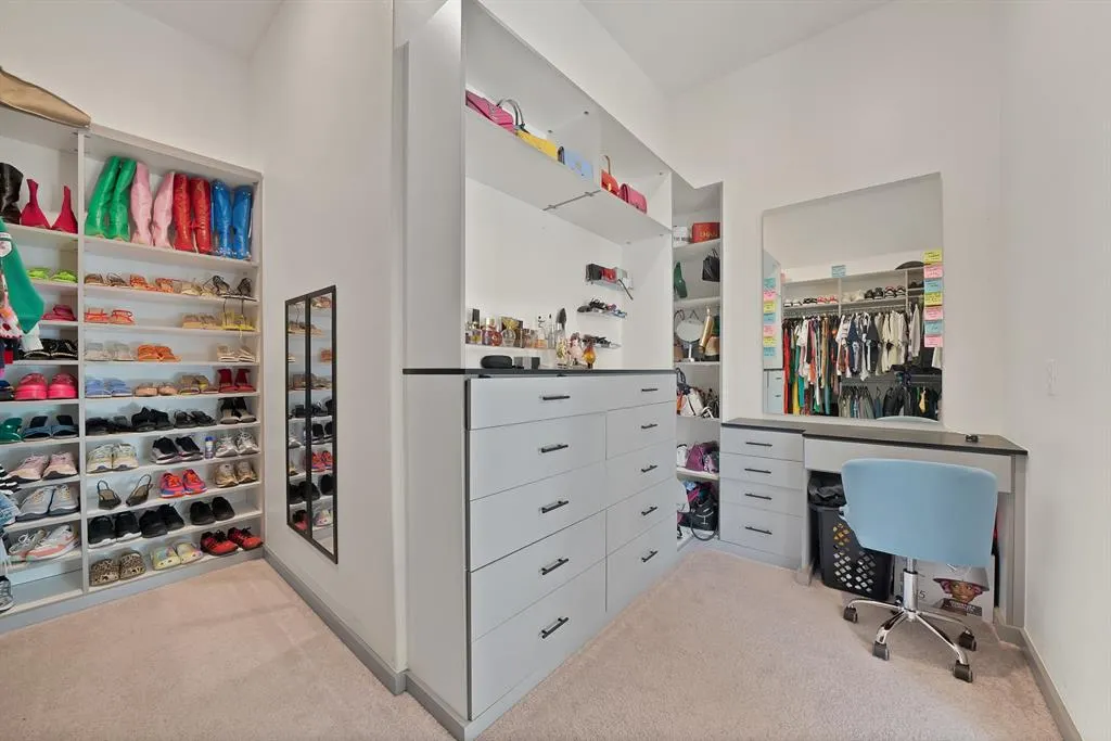 4612 Rocky Ridge Trail