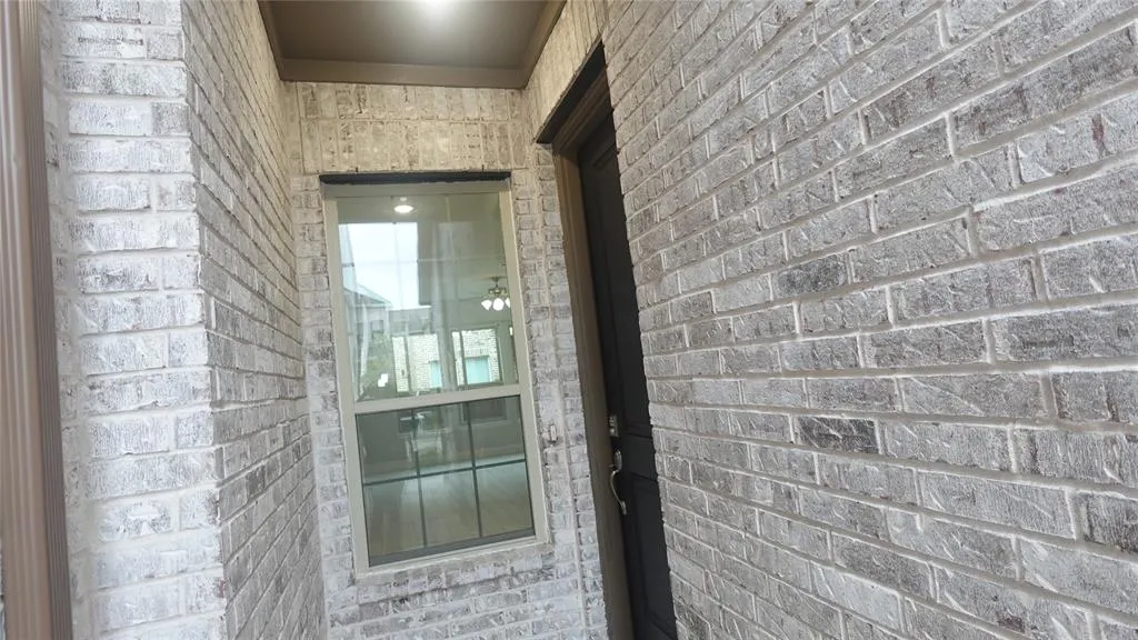 824 Heart Reef Road