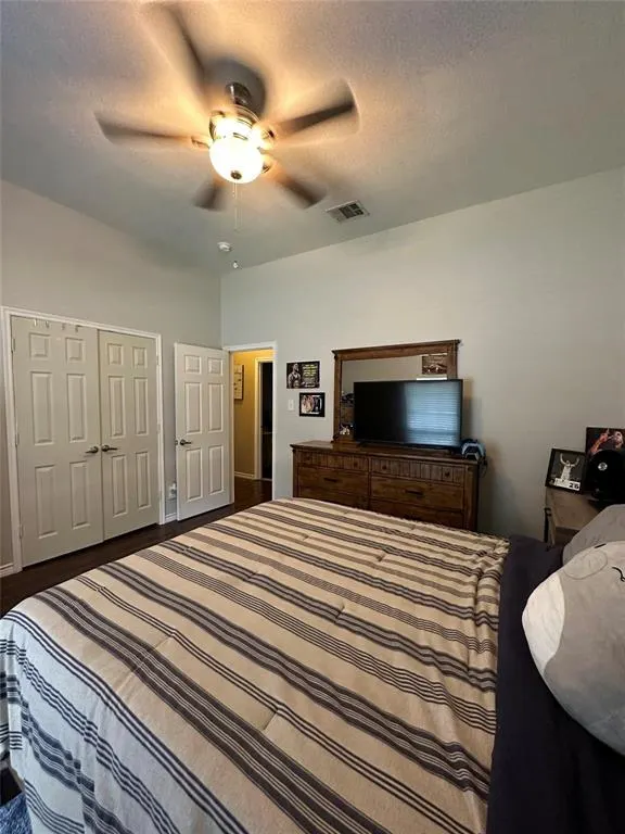 1208 Lazy Lane