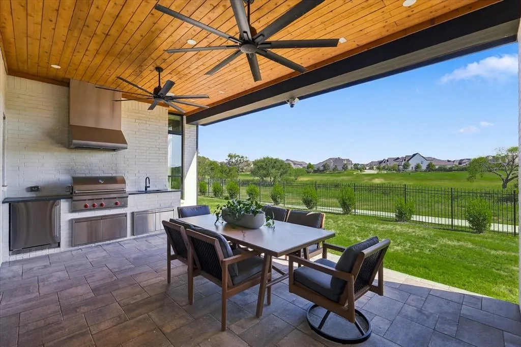 4301 Corabelle Lane