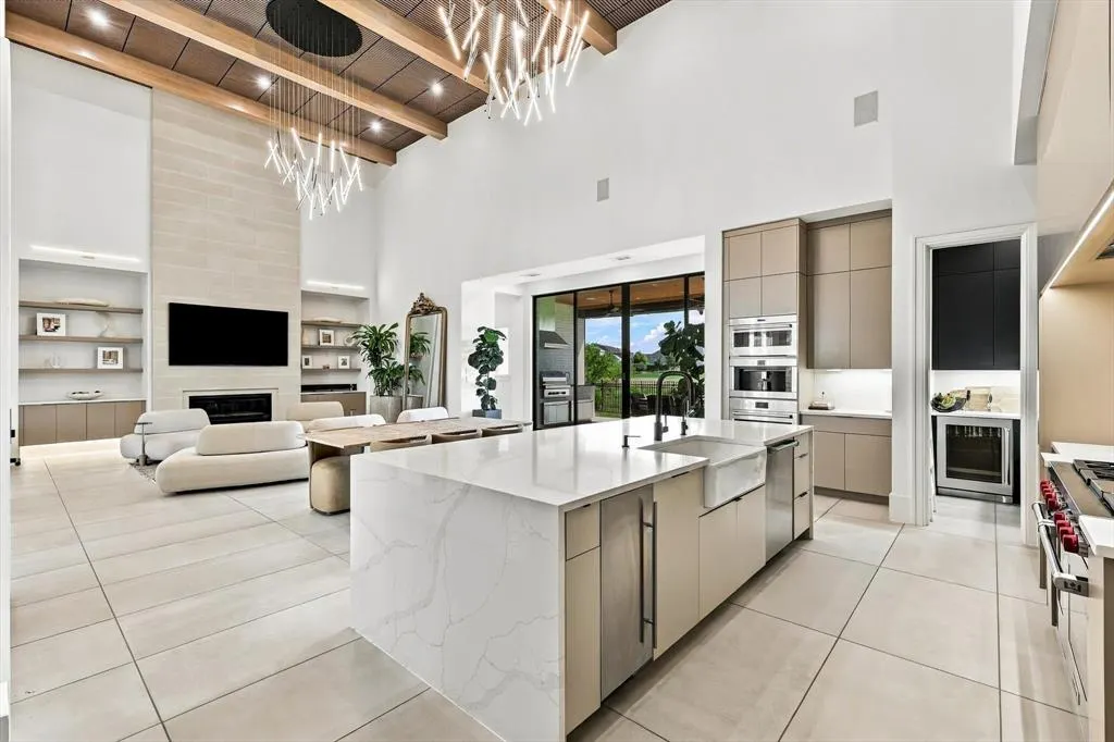 4301 Corabelle Lane