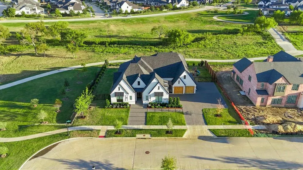 4301 Corabelle Lane