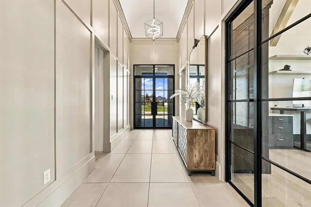 4301 Corabelle Lane