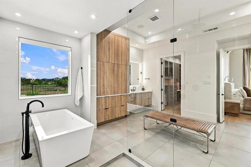 4301 Corabelle Lane