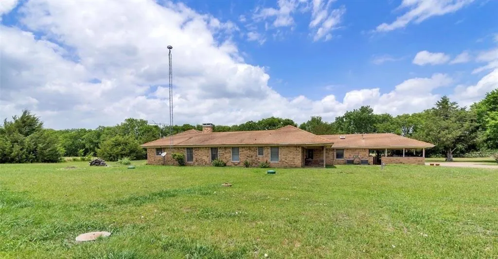8560 County Road 513