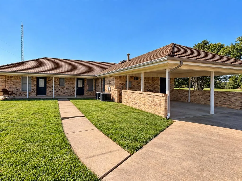 8560 County Road 513