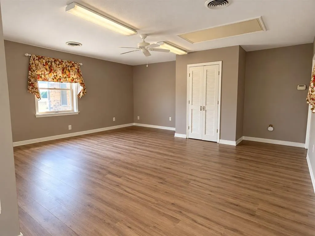 8560 County Road 513