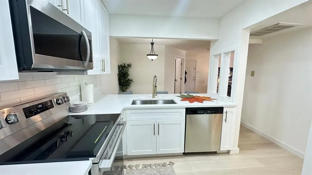18333 Roehampton Drive #322