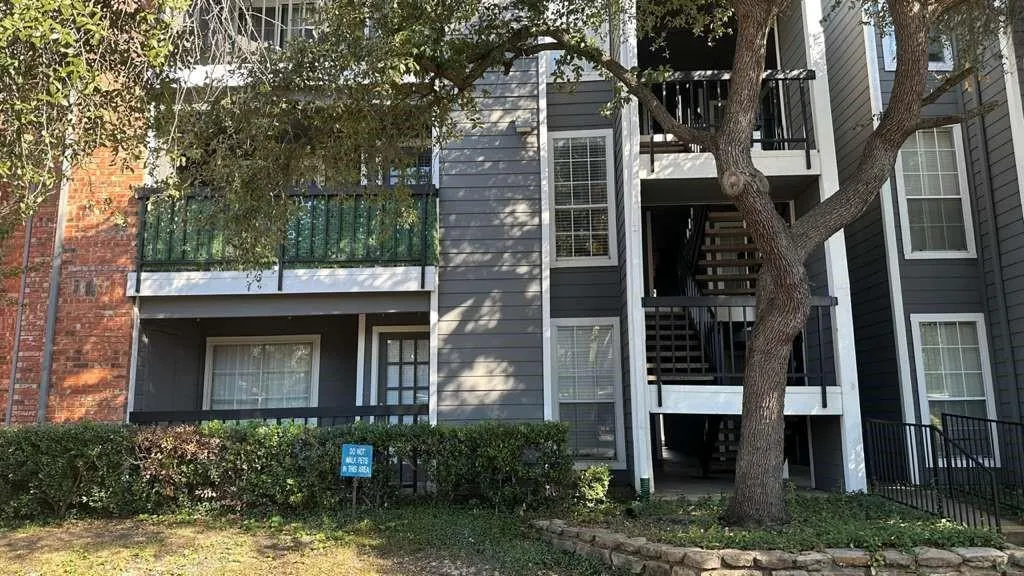 18333 Roehampton Drive #322