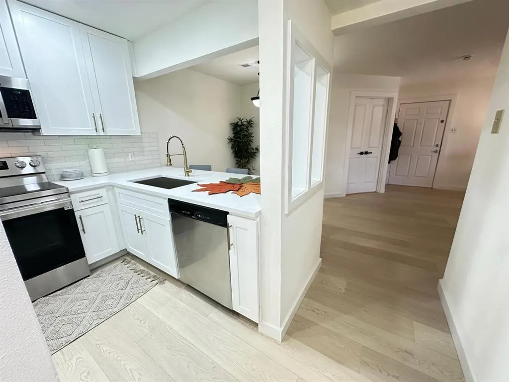 18333 Roehampton Drive #322