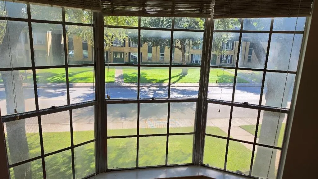 6023 E University Boulevard #204