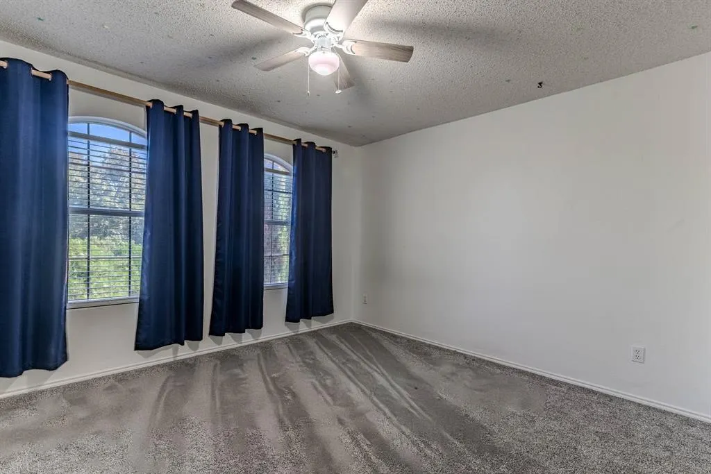 3002 Cedar Crest Drive