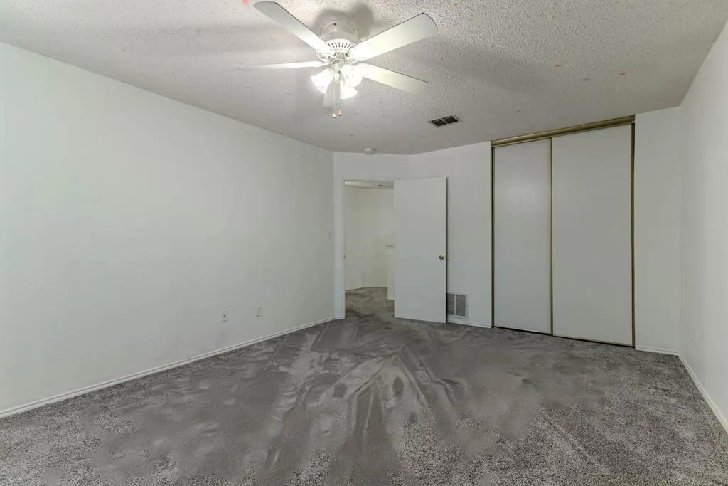 3002 Cedar Crest Drive