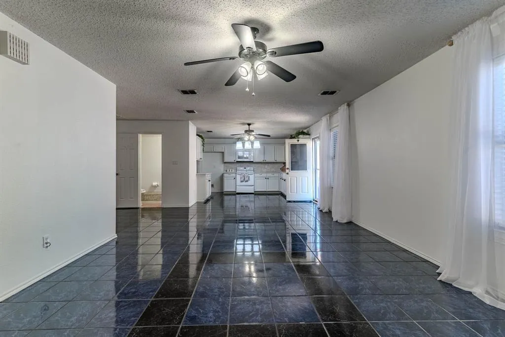3002 Cedar Crest Drive