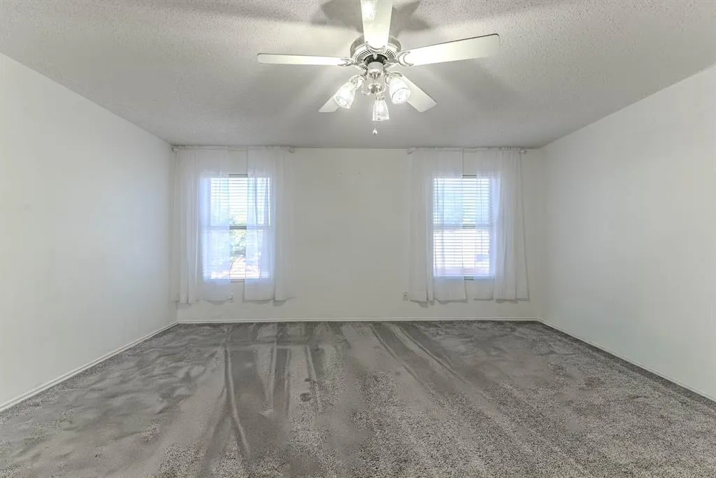 3002 Cedar Crest Drive