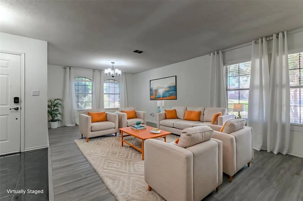 3002 Cedar Crest Drive