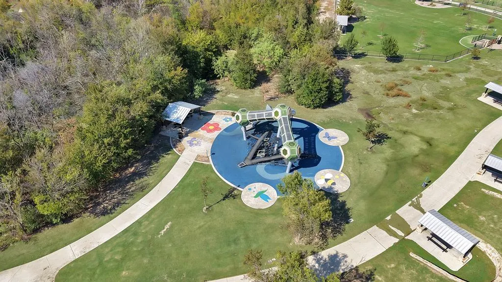 2425 Muirfield Drive
