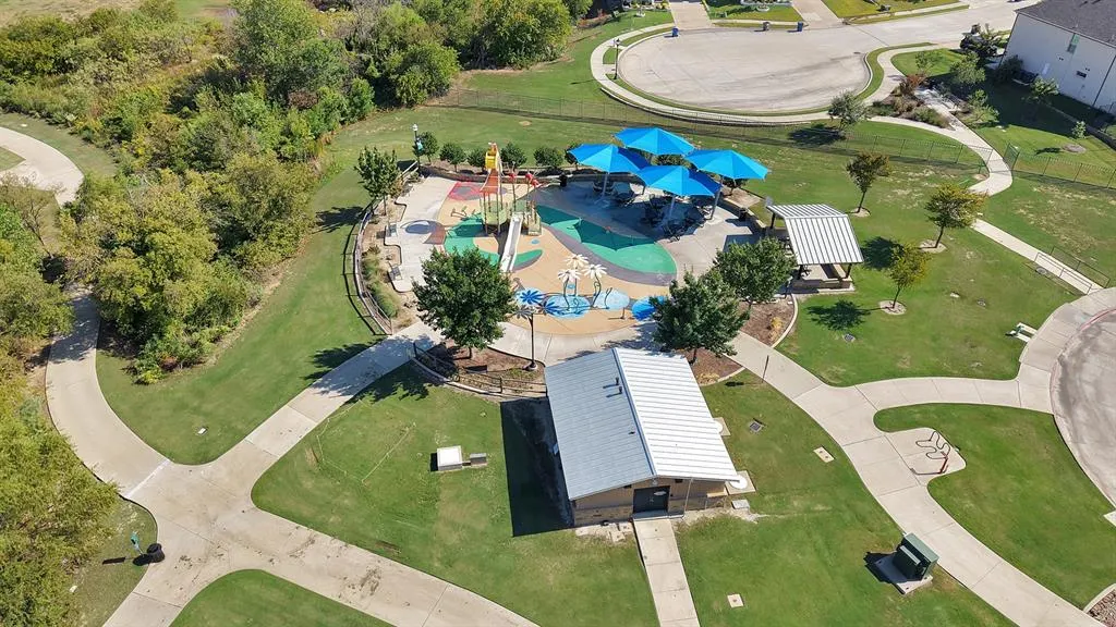 2425 Muirfield Drive