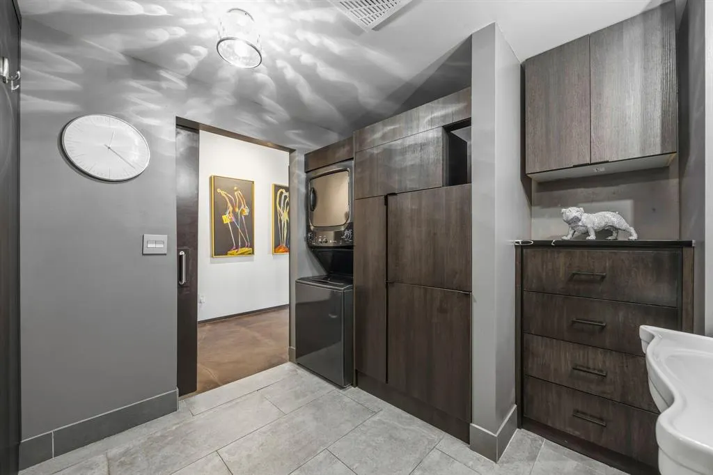 1122 Jackson Street #609