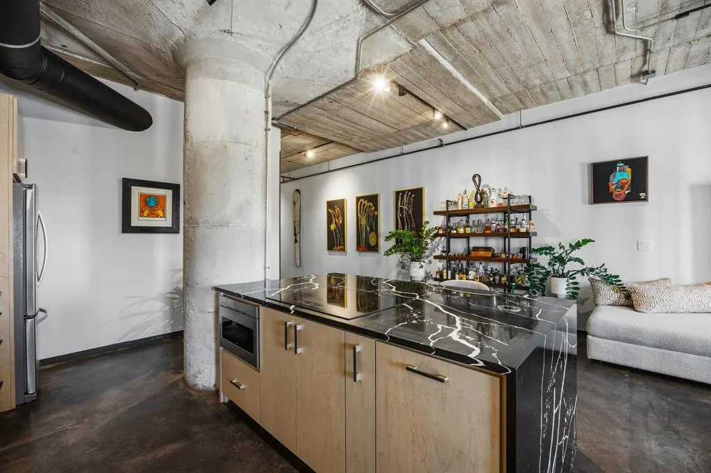 1122 Jackson Street #609
