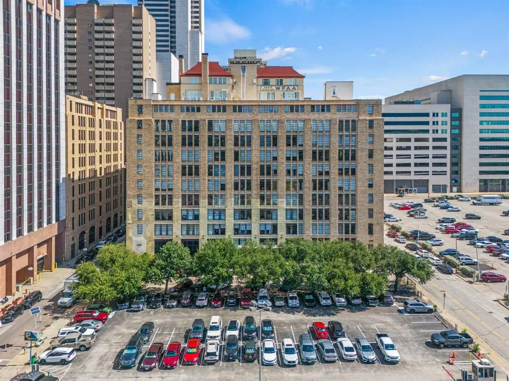 1122 Jackson Street #609