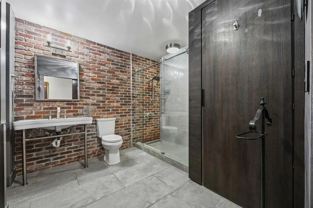 1122 Jackson Street #609