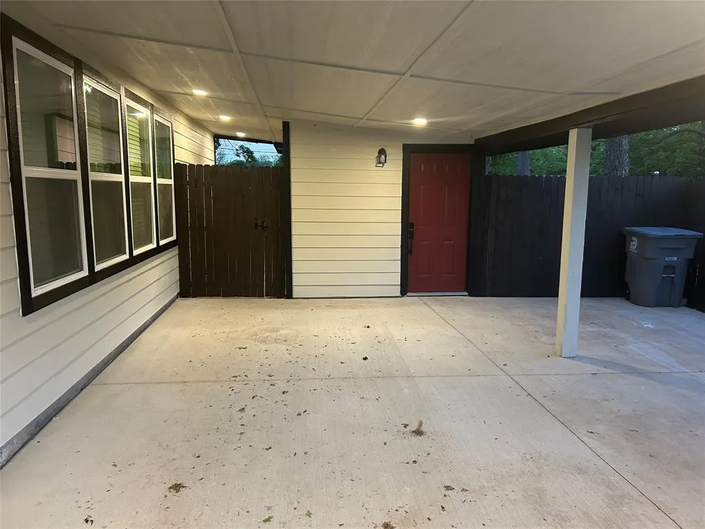 10312 Desdemona Drive