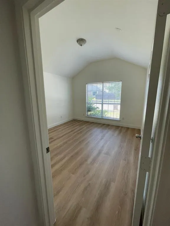 2049 Sunny Side Drive