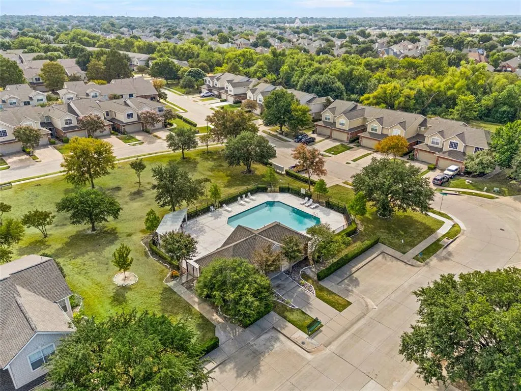 4535 Woodsboro Lane