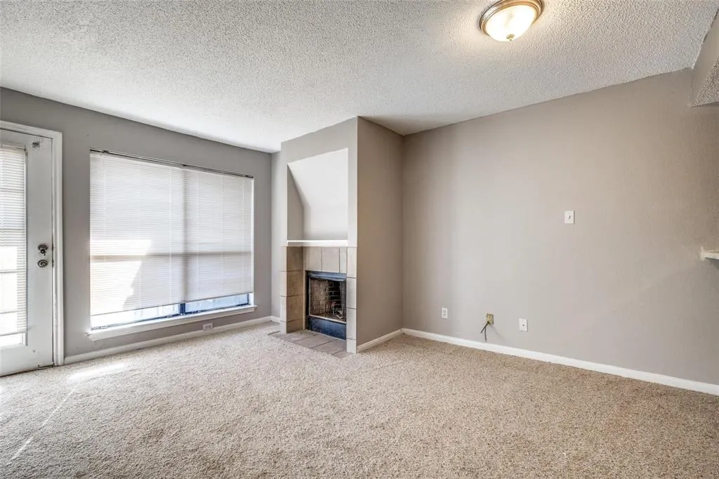 6108 Abrams Road #118