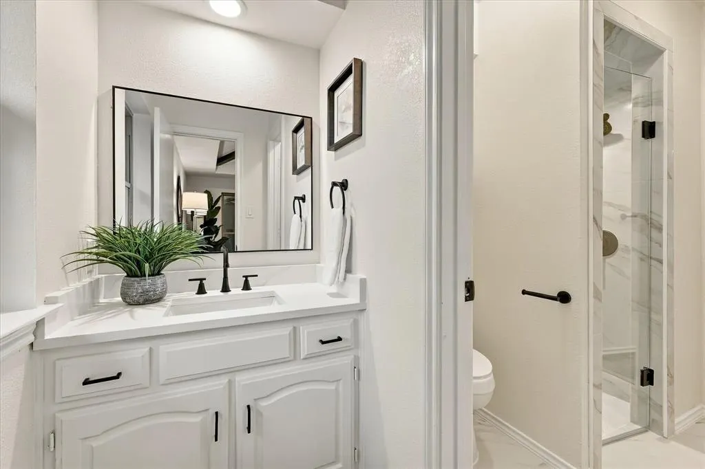 2221 Pine Thicket Lane