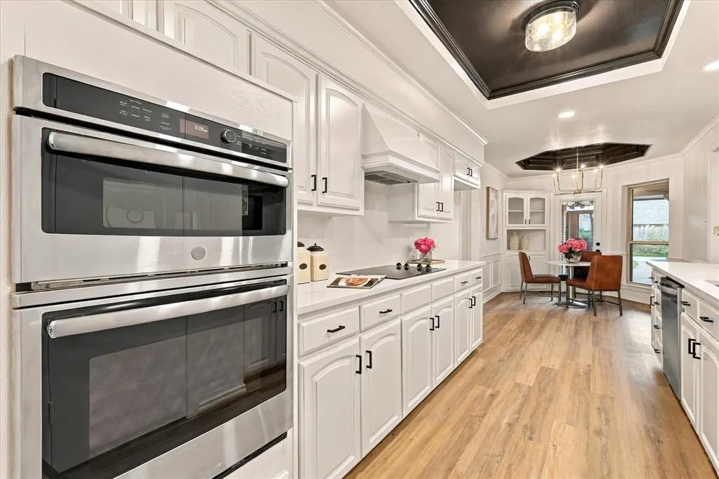 2221 Pine Thicket Lane