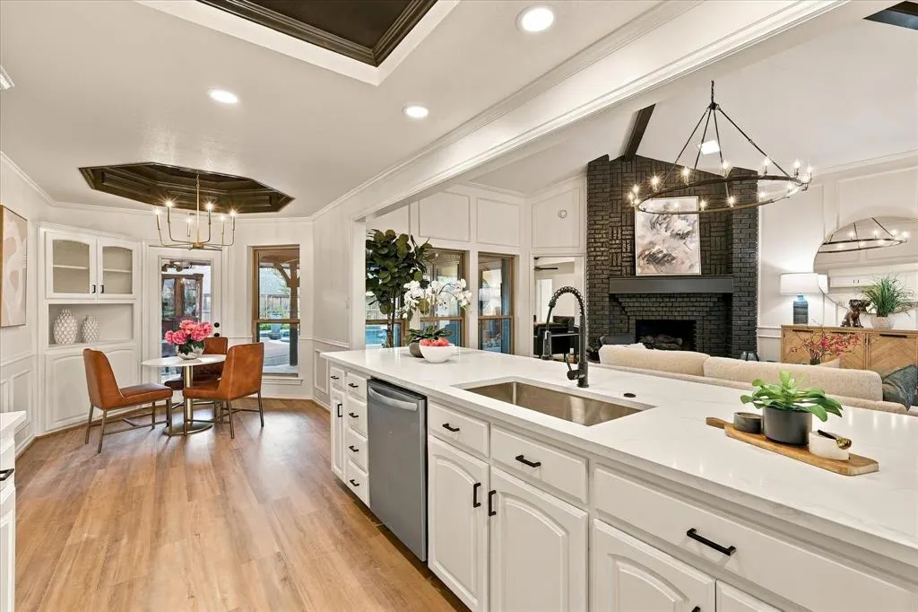 2221 Pine Thicket Lane