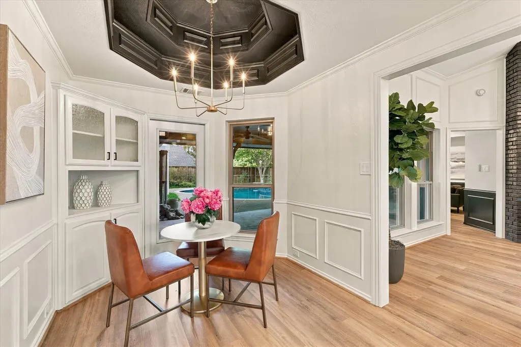 2221 Pine Thicket Lane
