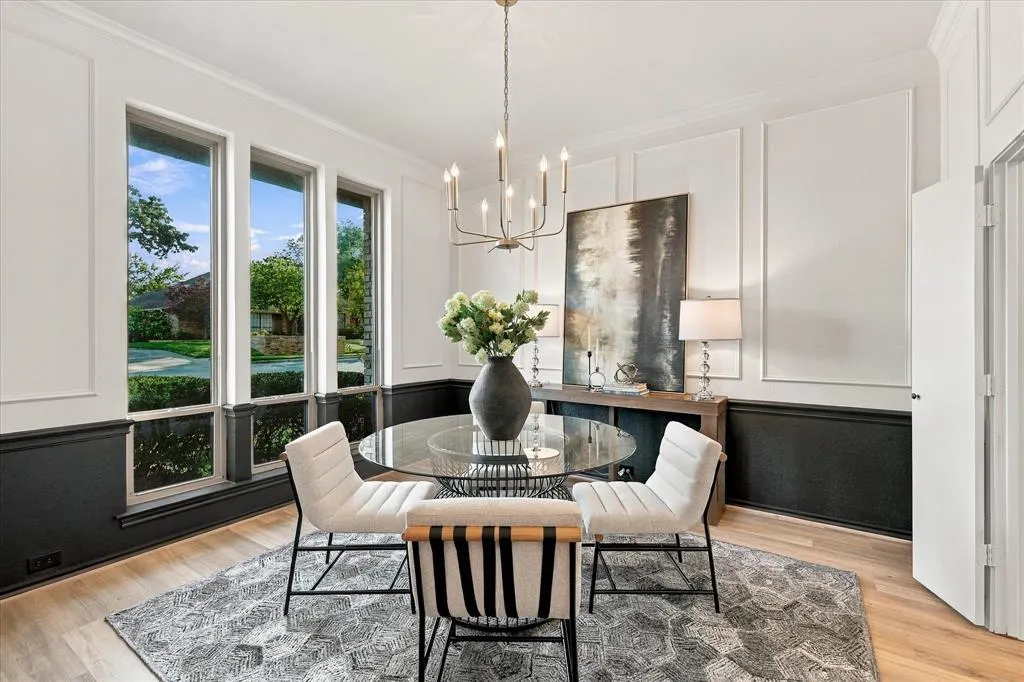 2221 Pine Thicket Lane