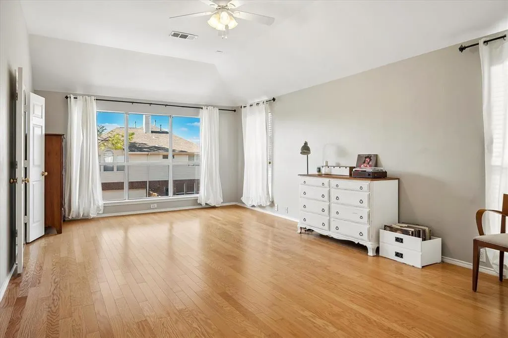11379 Lockshire Drive