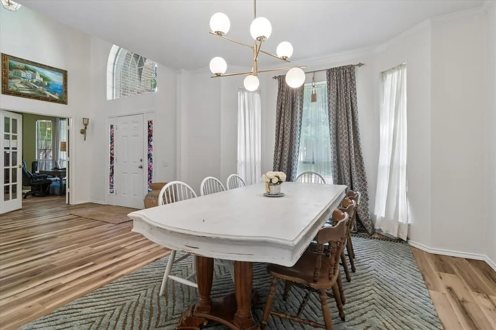 11379 Lockshire Drive
