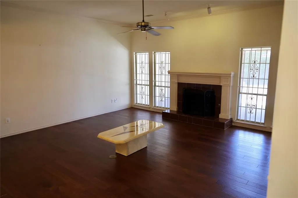 2206 Morning Glory Drive