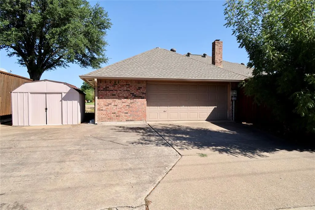 2206 Morning Glory Drive