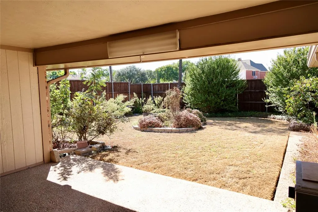 2206 Morning Glory Drive