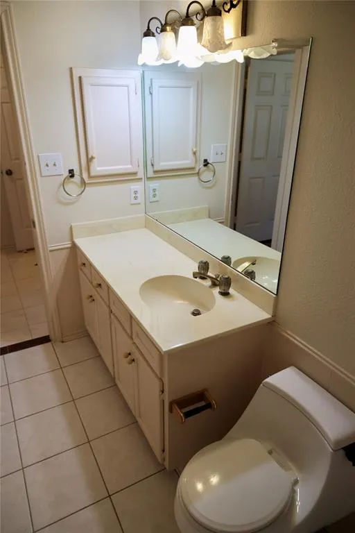 2206 Morning Glory Drive