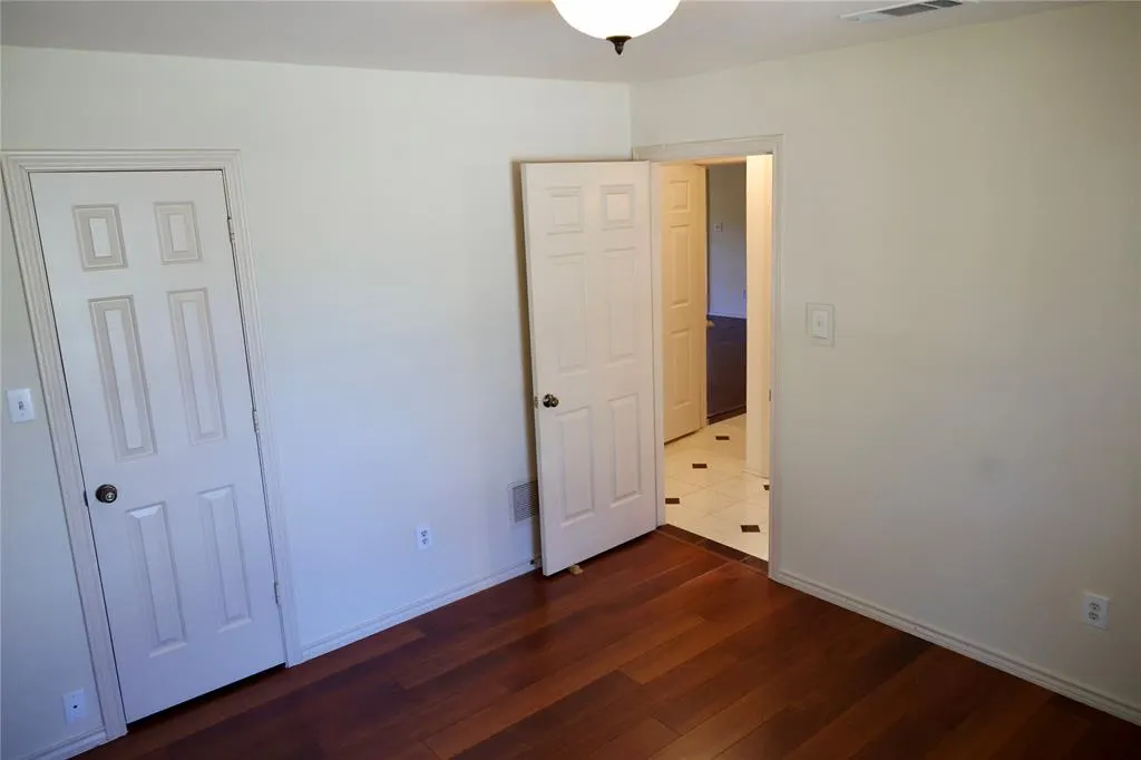 2206 Morning Glory Drive