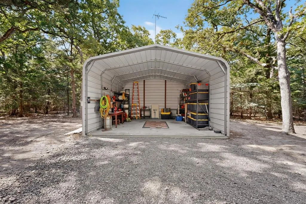 3546 Private Rd 2562